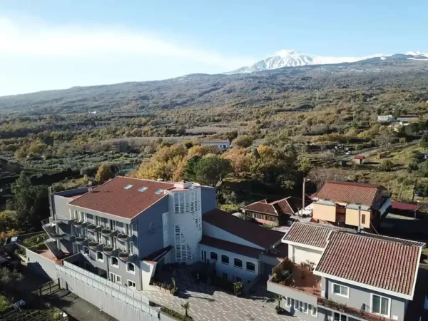 MARENEVE RESORT 4* – Linguaglossa (CT)