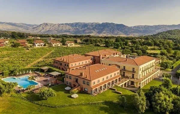 IL PICCIOLO ETNA 4* – Castiglione di Sicilia (CT)